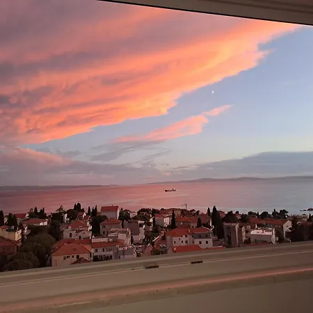 Sea View 4 In דירה *