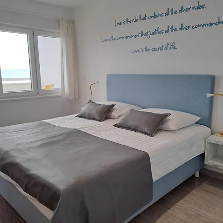 Sea View 4 In Спліт