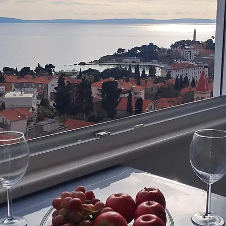 Апартаменти Sea View 4 In Спліт