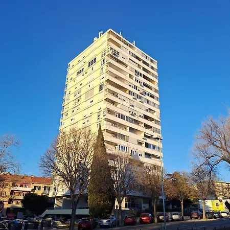 Sea View 4 In Διαμέρισμα *